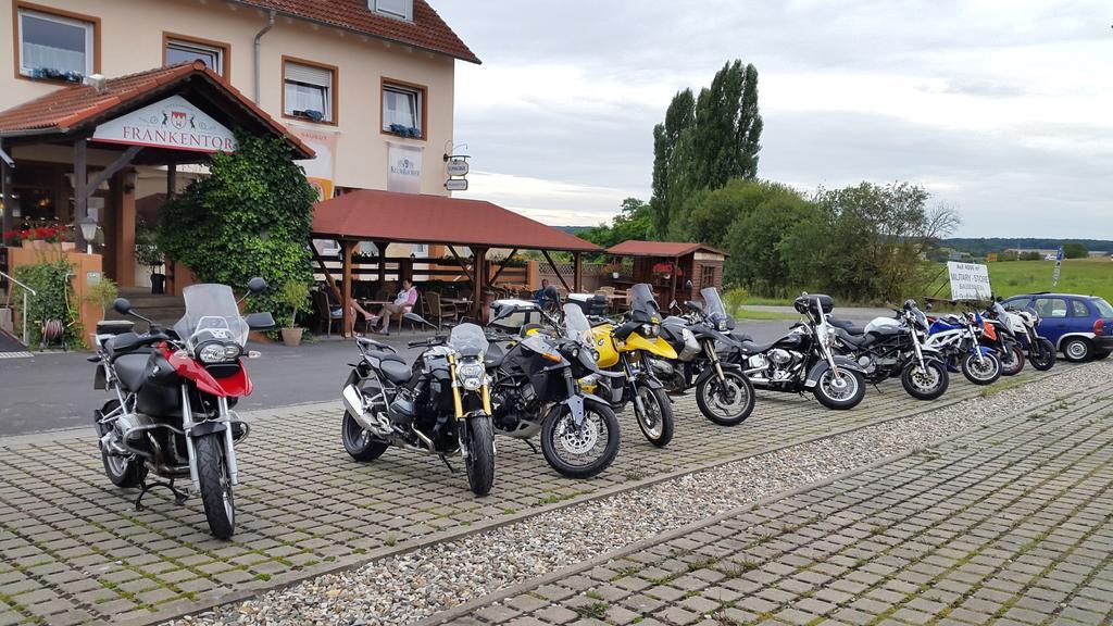 Landgasthof Frankentor Wasserlosen Экстерьер фото