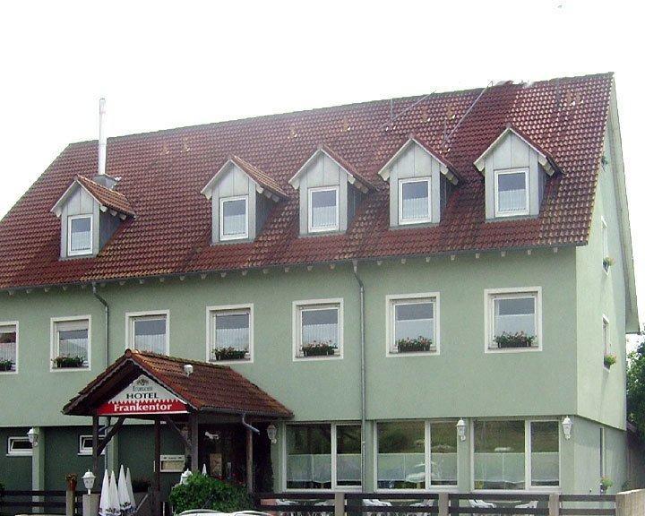 Landgasthof Frankentor Wasserlosen Экстерьер фото